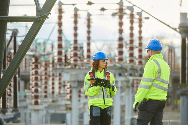 Best Affordable Emergency Electrician  in Canal Fulton, OH